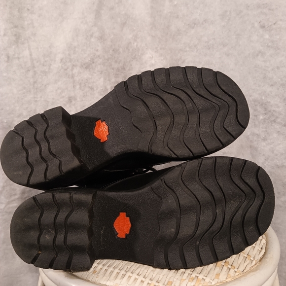 EUC women's Harley Davidson boots - Picture 3 of 5